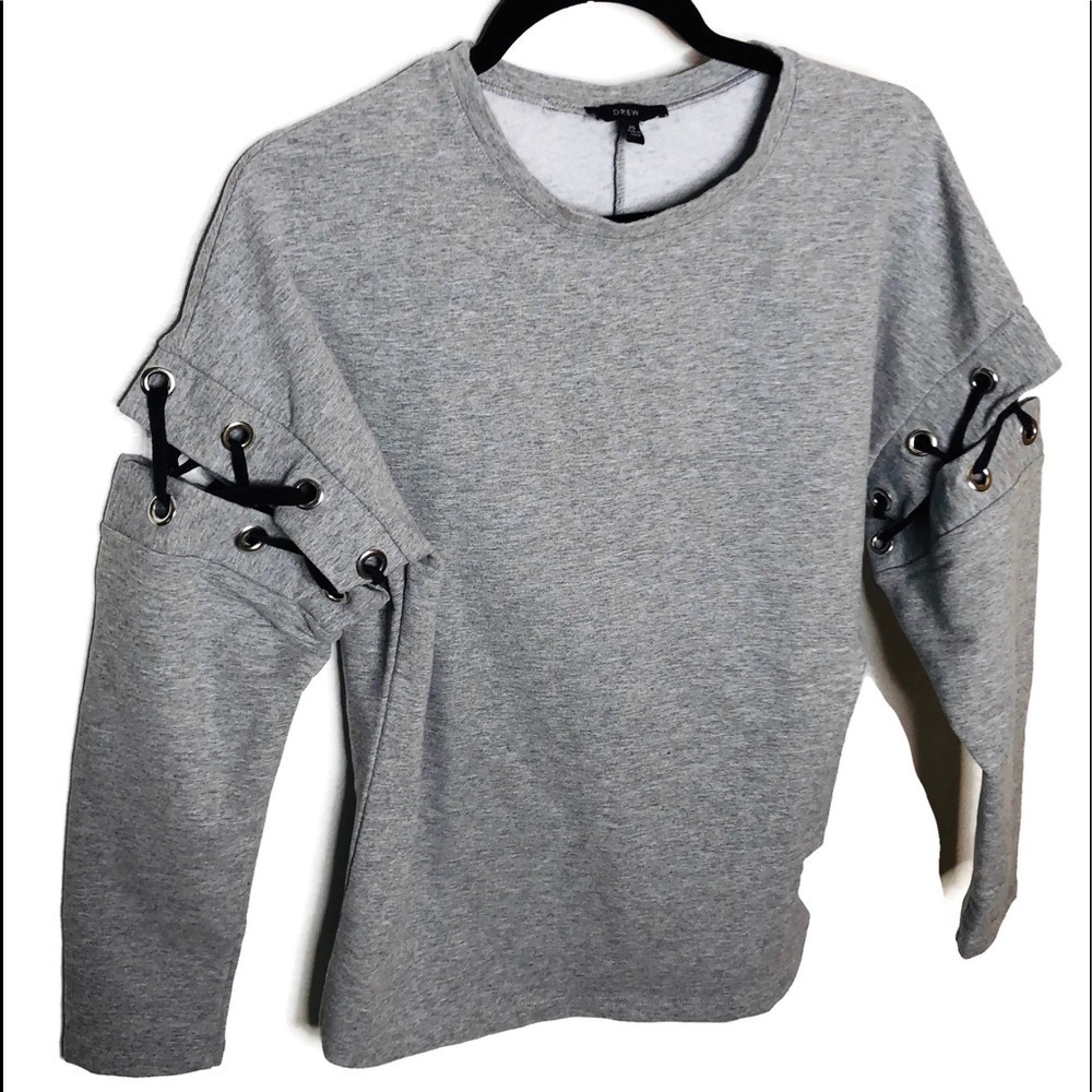 Woman’s small sweatshirt. Unusual sleeves.  Gray.